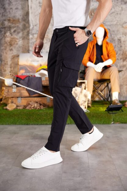 Sporty stylish cargo trousers